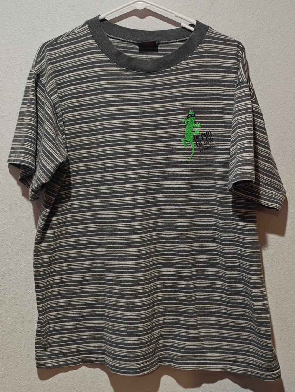 90s Vintage Gecko Hawaii Mens Shirt Large Single Stitch Neon Striped